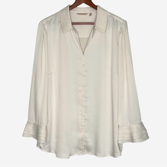 Soft Surroundings Sonnet Blouse 1X Ivory Button Down Ruffle Bell Poet Sleeve - Picture 4 of 12